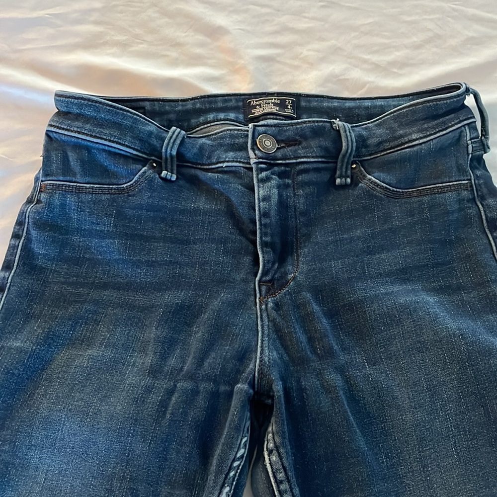 A&F Skinny Jeans - Picture 3 of 6